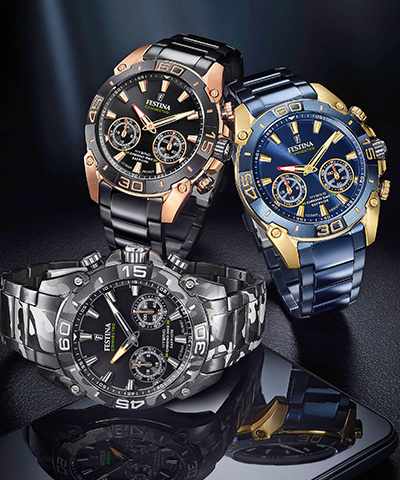 Die neue Special Edition Connected Watch ist in vier Ausführungen erhältlich. Alle Modelle werden mit einer maßgeschneiderten Geschenkbox geliefert und sind mit einem zusätzlichen Wechselband ausgestattet.