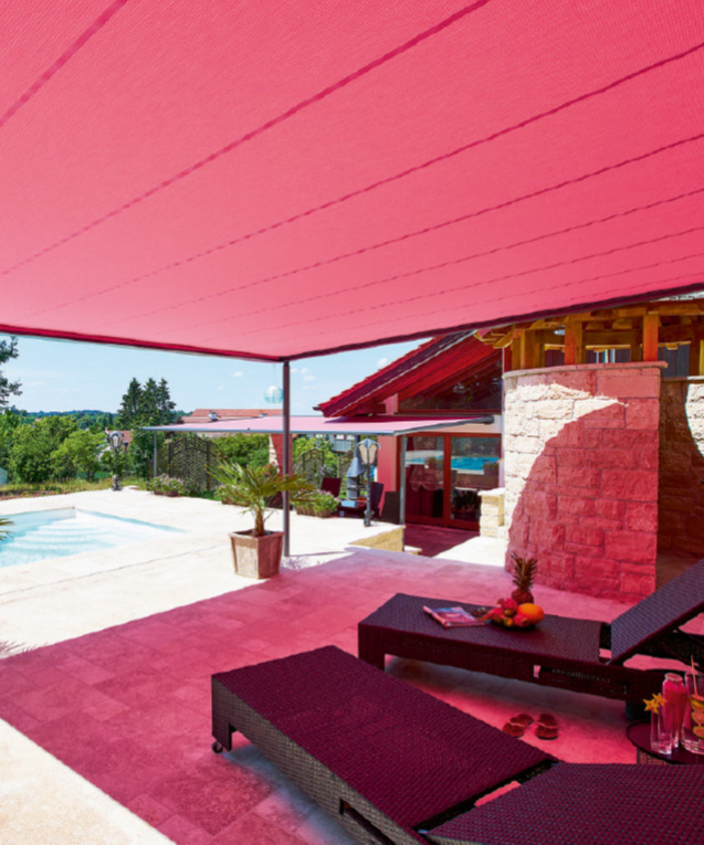 markilux bietet neben einem Non-colour-Spektrum auch leuchtende, bunte Farben. Mit ihnen lässt sich die Welt des Outdoor Living deutlich lebendiger gestalten.