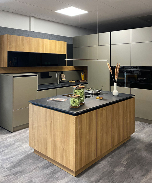 Quooker Wasserhähne können direkt bei Küche & Wohn Design im Showroom besichtigt werden.