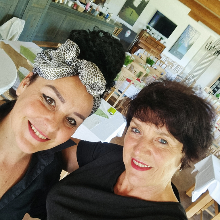 Beata und Renate haben das Clubrestaurant am Golfplatz Oberfranken in Thurnau übernommen.