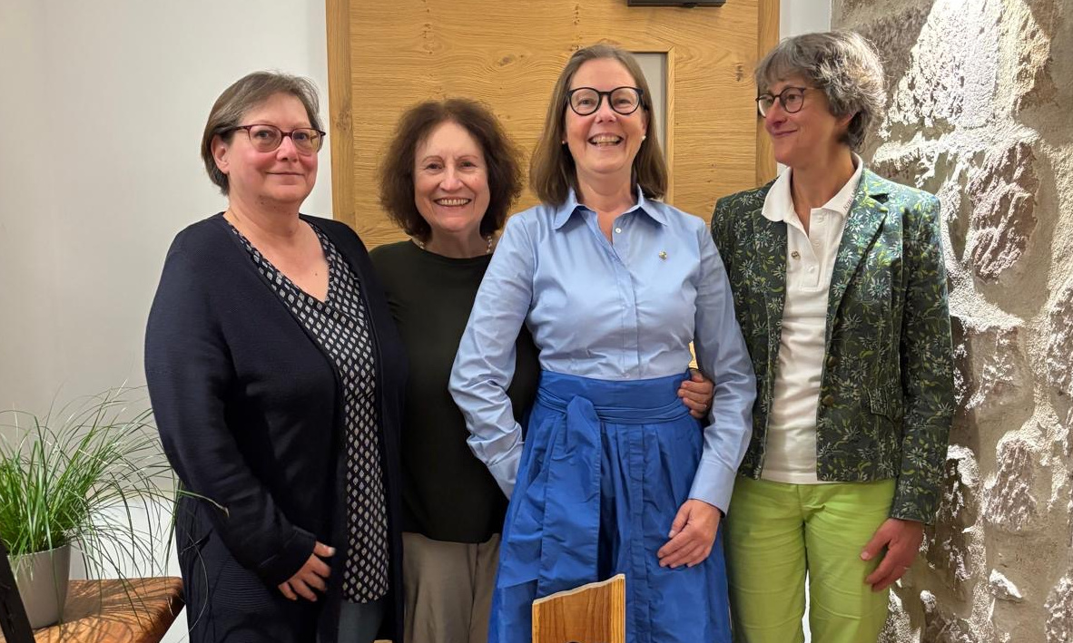 Neues Vorstands-Team beim Kiwanis-Club Kulmbach. Von links nach rechts: Sigrid Daum, Präsidentin, Ute Salzwedel, Sekretär, Annegret Pachner, Vizepräsidentin, Anja Gimpel-Henning, Pastpräsidentin