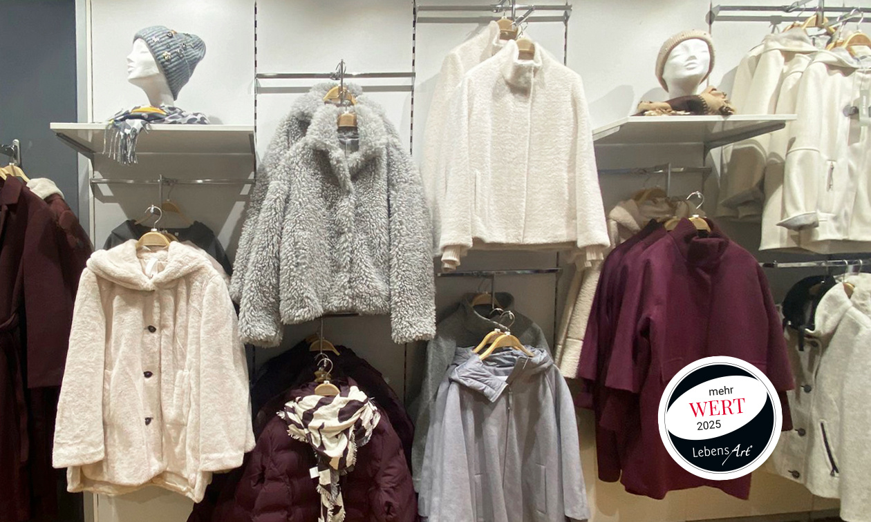 Auf zwei Etagen und 600 Quadratmetern lassen sich im Mode-Treff viele schöne Outfits entdecken.