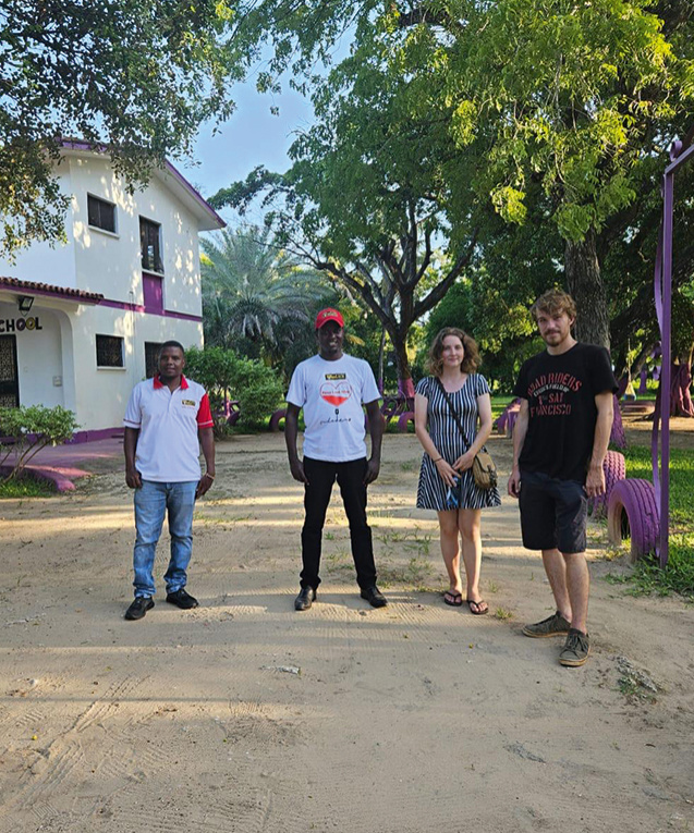 Zu Besuch beim Schulprojekt LINZZI SCHOOL