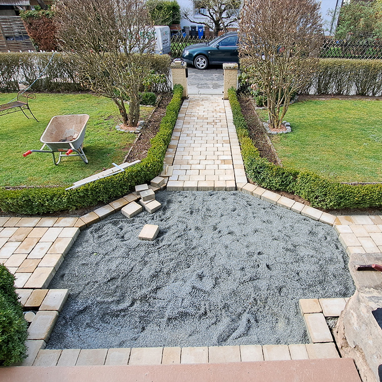 Sorgfalt bis ins Detail – jedes Projekt beginnt mit präziser Planung und handwerklichem Know-how.