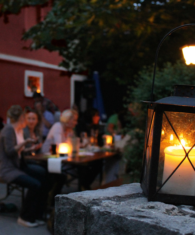 Wenn die Lichter angehen, beginnt die besondere Biergartenatmosphäre