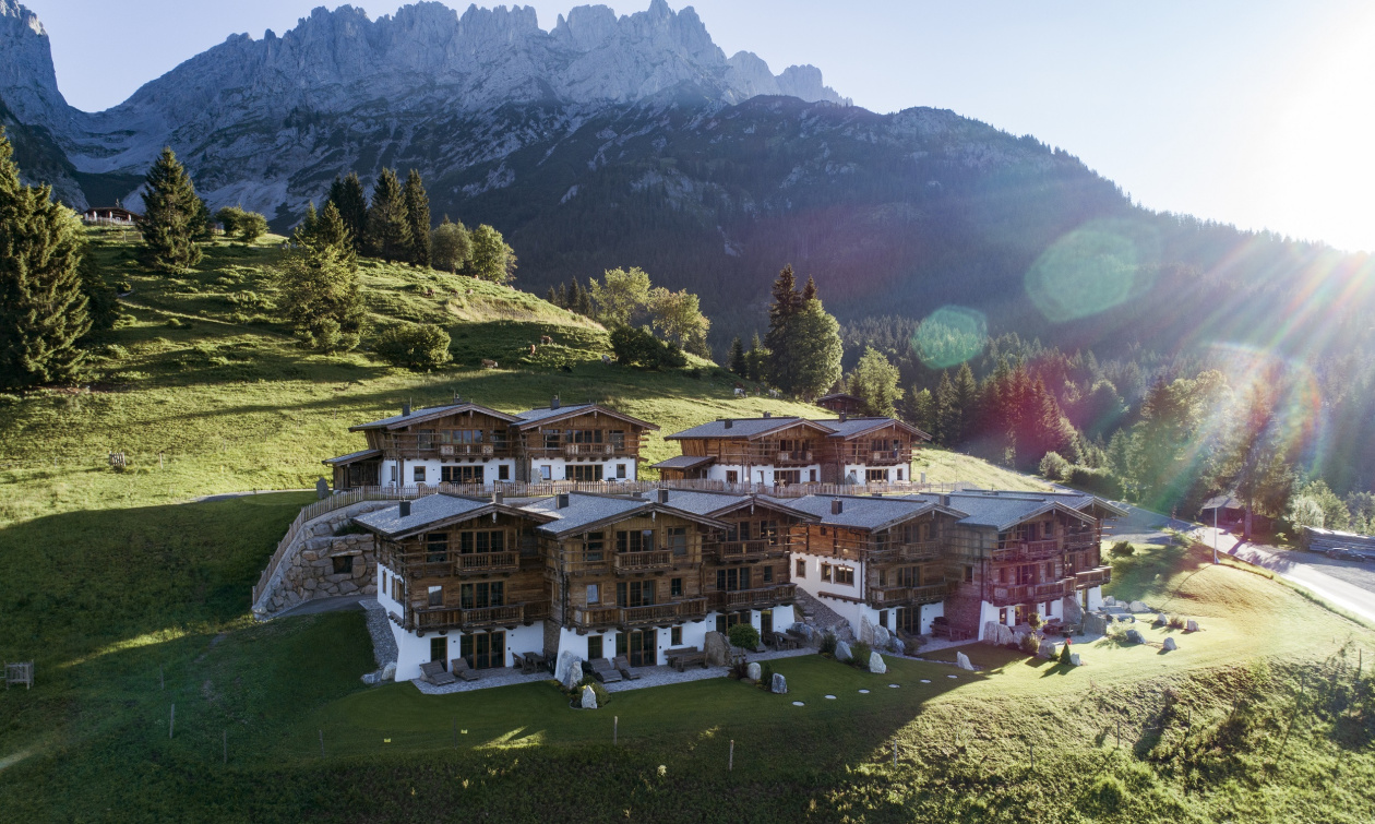 Thronen unterhalb des Wilden Kaisers: die Wochenbrunn Chalets