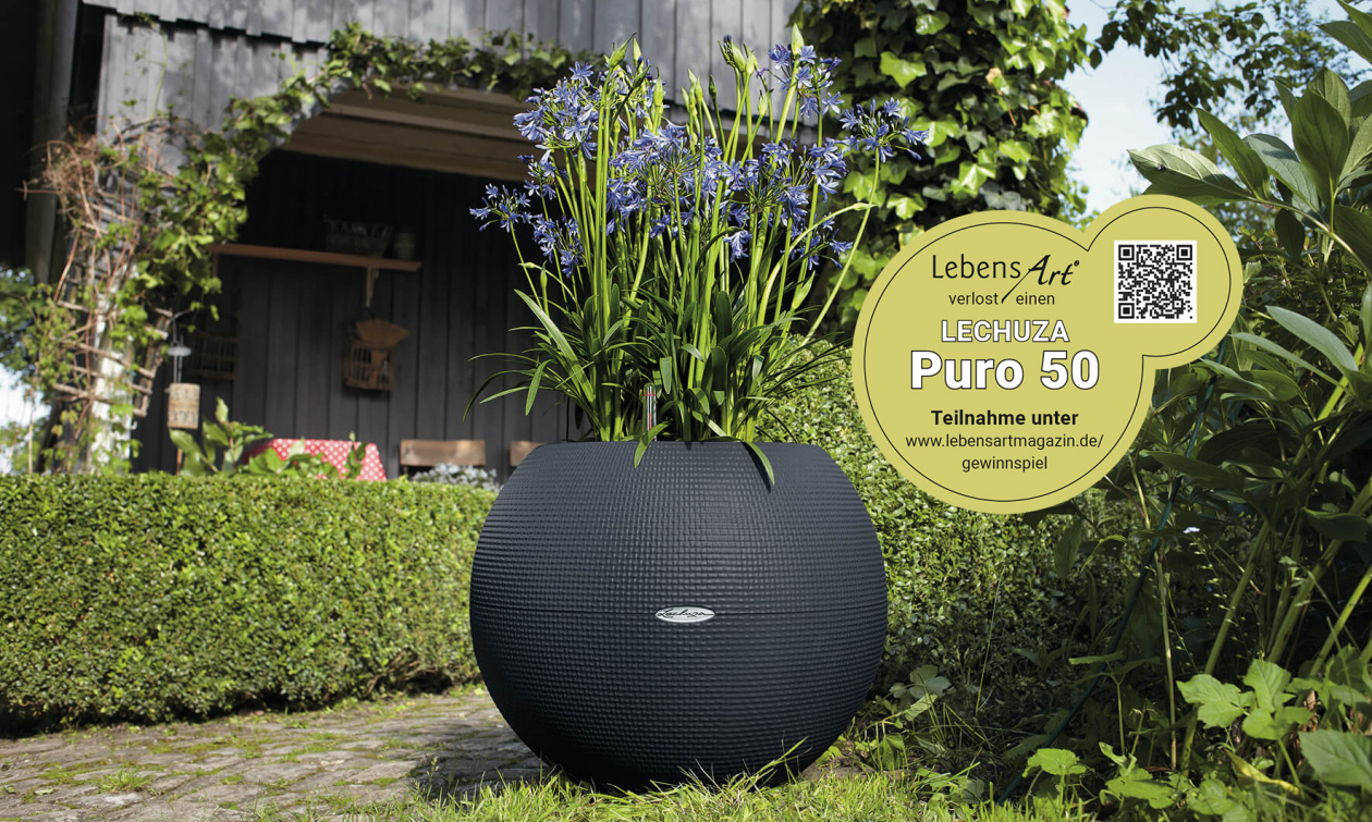 Eine verlässliche Urlaubsvertretung ist PURO 50, denn das Pflanzgefäß ist mit dem Original LECHUZA-Bewässerungssystem ausgestattet und erscheint in eleganter, runder Form.